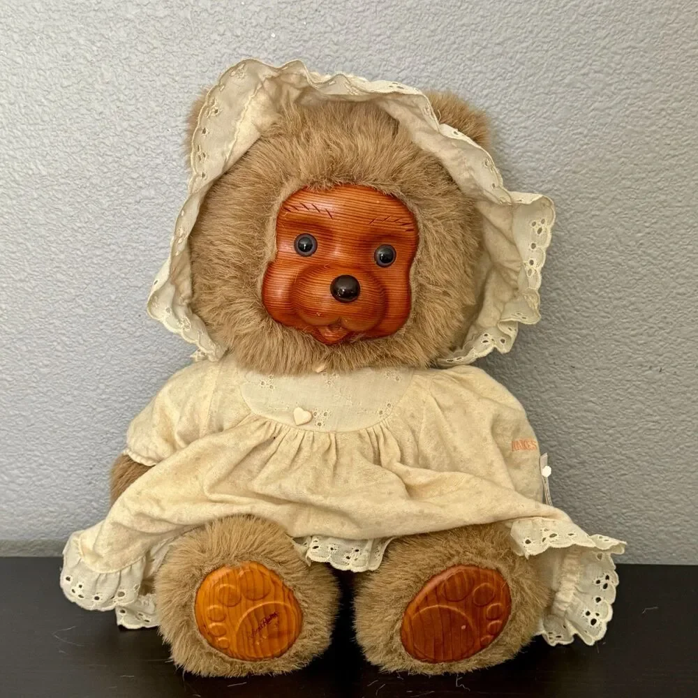 Robert Raikes 1988 Teddy Bear Trio Jason Jenny Sally Wooden Face Signed